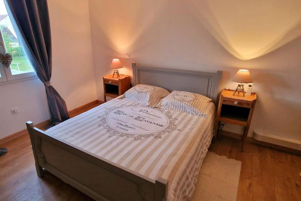 Appartement Charmant Et Spacieux Auxerre Zewnętrze zdjęcie